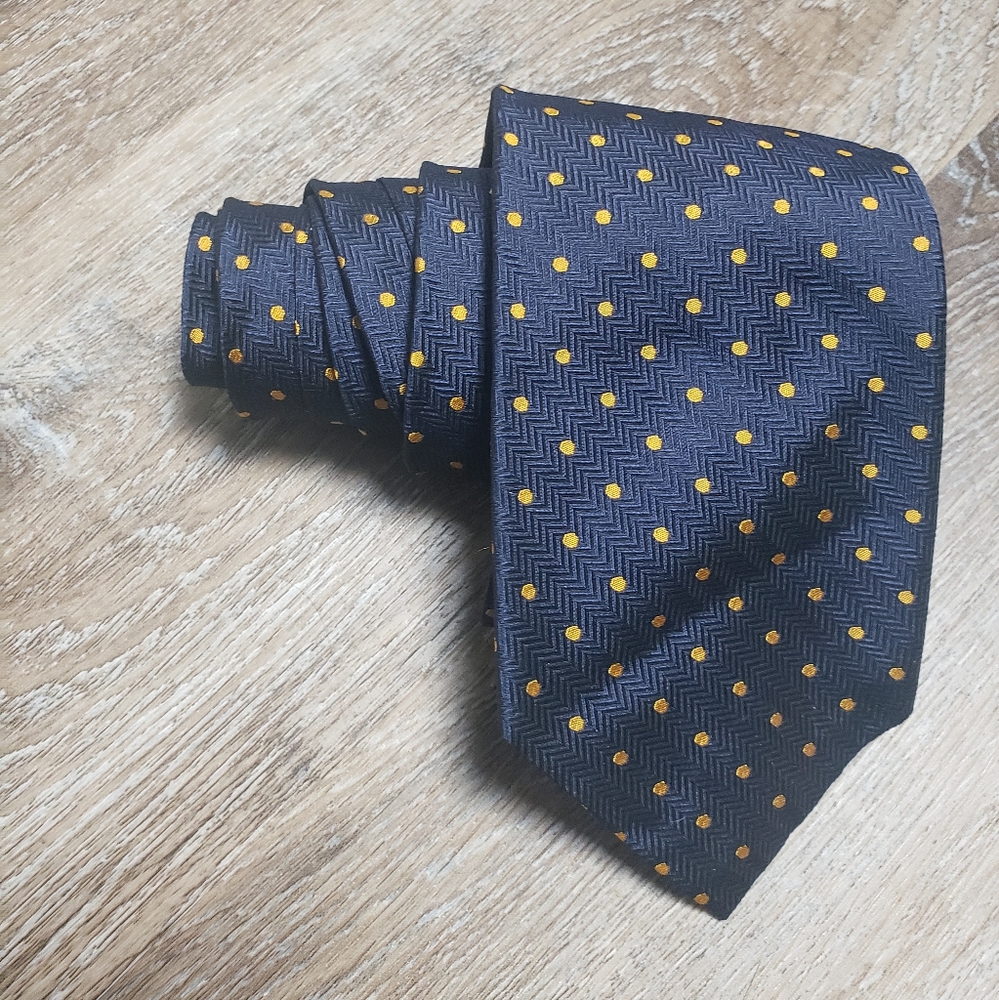 Lauren Ralph Lauren Neck Tie Navy Blue w/ Yellow Dots 100% Silk
